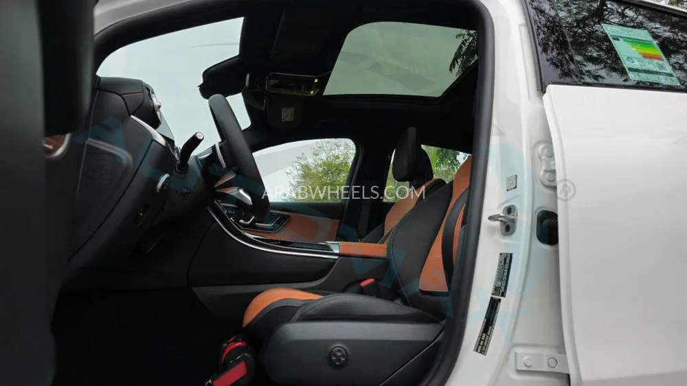 مرسيديس بنز GLC كلاس 2025 for Sale in وادي الدواسر Image-7