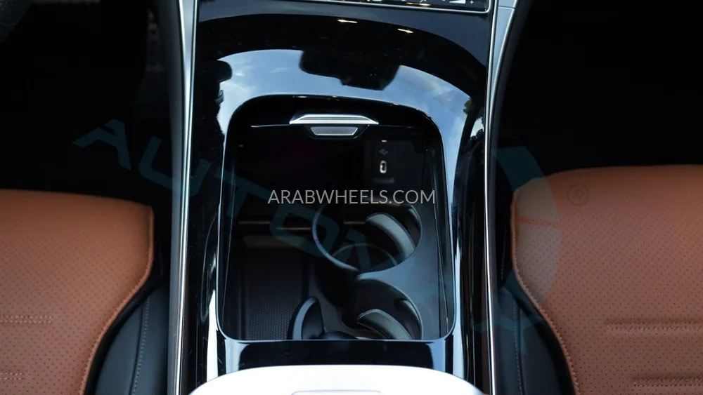 مرسيديس بنز GLC كلاس 2025 for Sale in وادي الدواسر Image-24