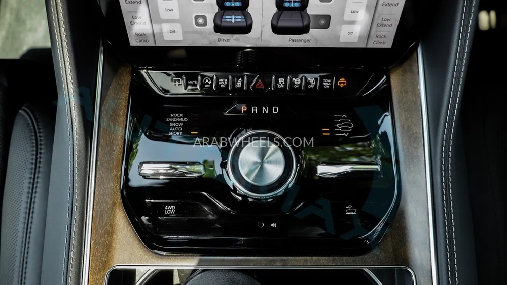 جيب جراند واجونير 2023 for Sale in وادي الدواسر Image-28