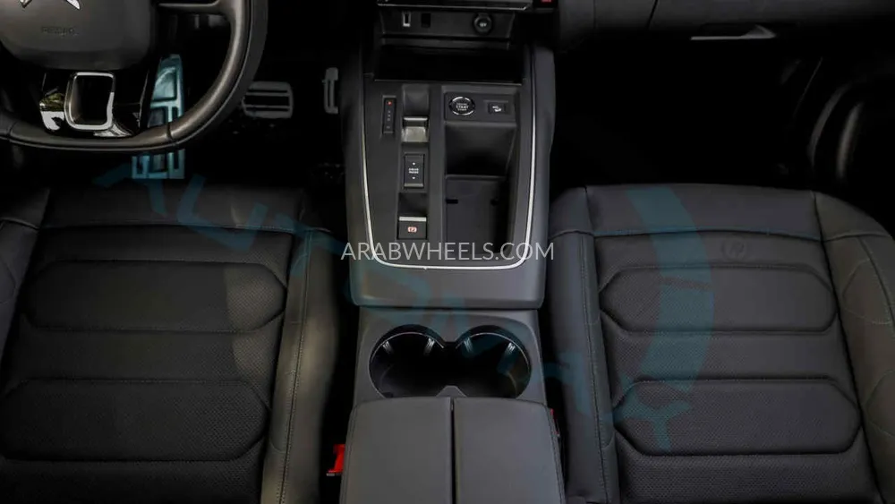 سيتروين C5 2024 for Sale in وادي الدواسر Image-24