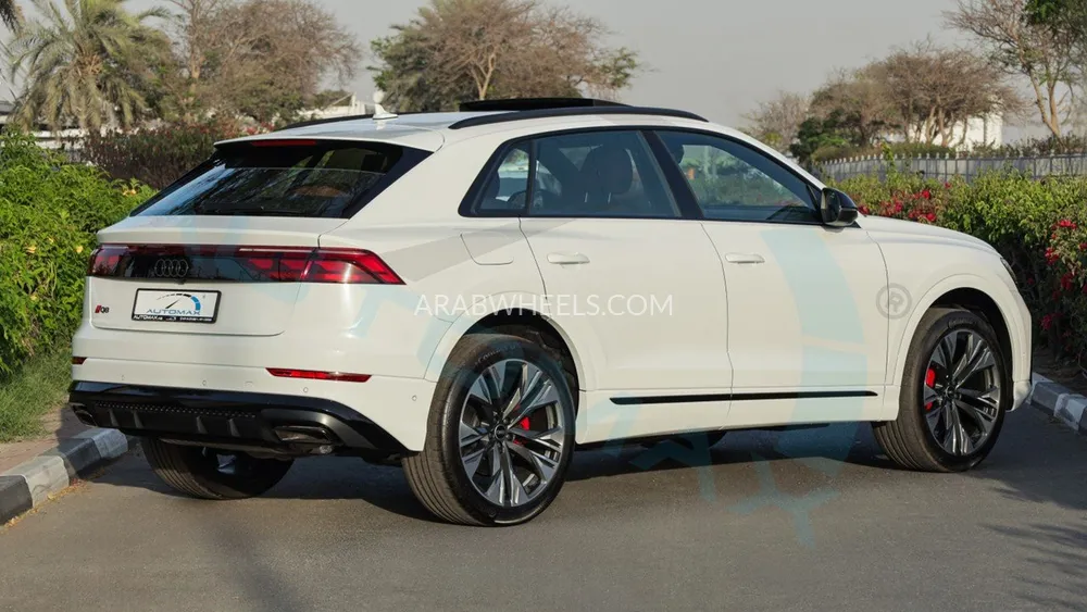أودي Q8 2025 for Sale in وادي الدواسر Image-6