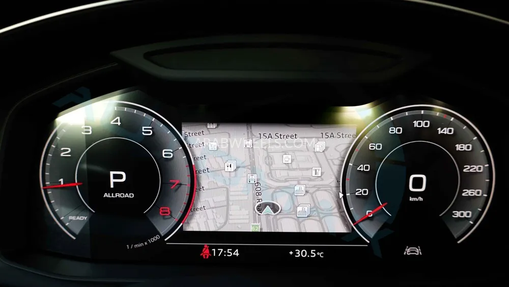 أودي Q8 2025 for Sale in وادي الدواسر Image-14