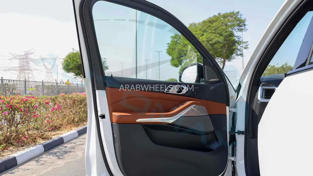 بي ام دبليو X7 2025 for Sale in وادي الدواسر Image-45