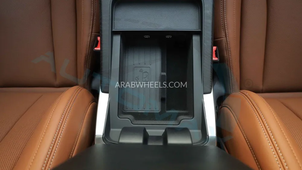 أودي Q8 2025 for Sale in وادي الدواسر Image-24