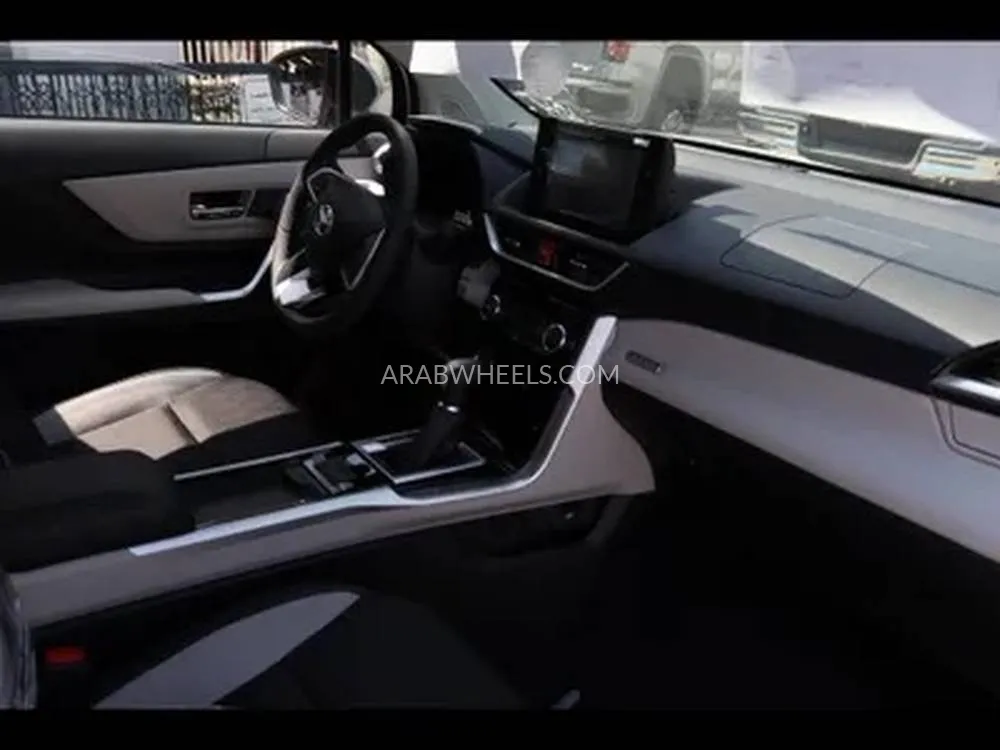 تويوتا فيلوز 2025 for Sale in الدمام Image-9