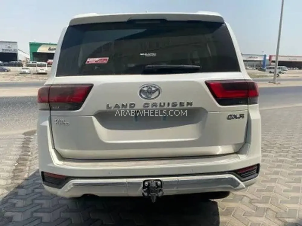 تويوتا لاند كروزر 2025 for Sale in الدمام Image-3