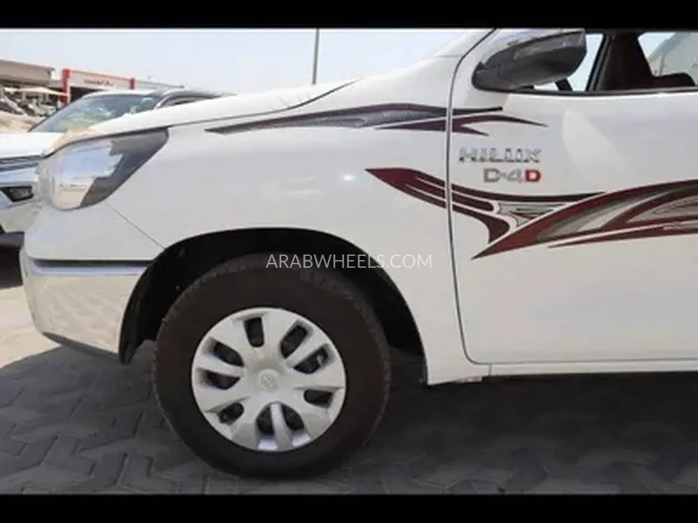 تويوتا هايلكس 2025 for Sale in الدمام Image-4