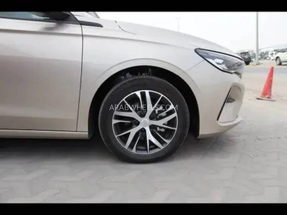 جيلي إمجراند 2024 for Sale in الدمام Image-4