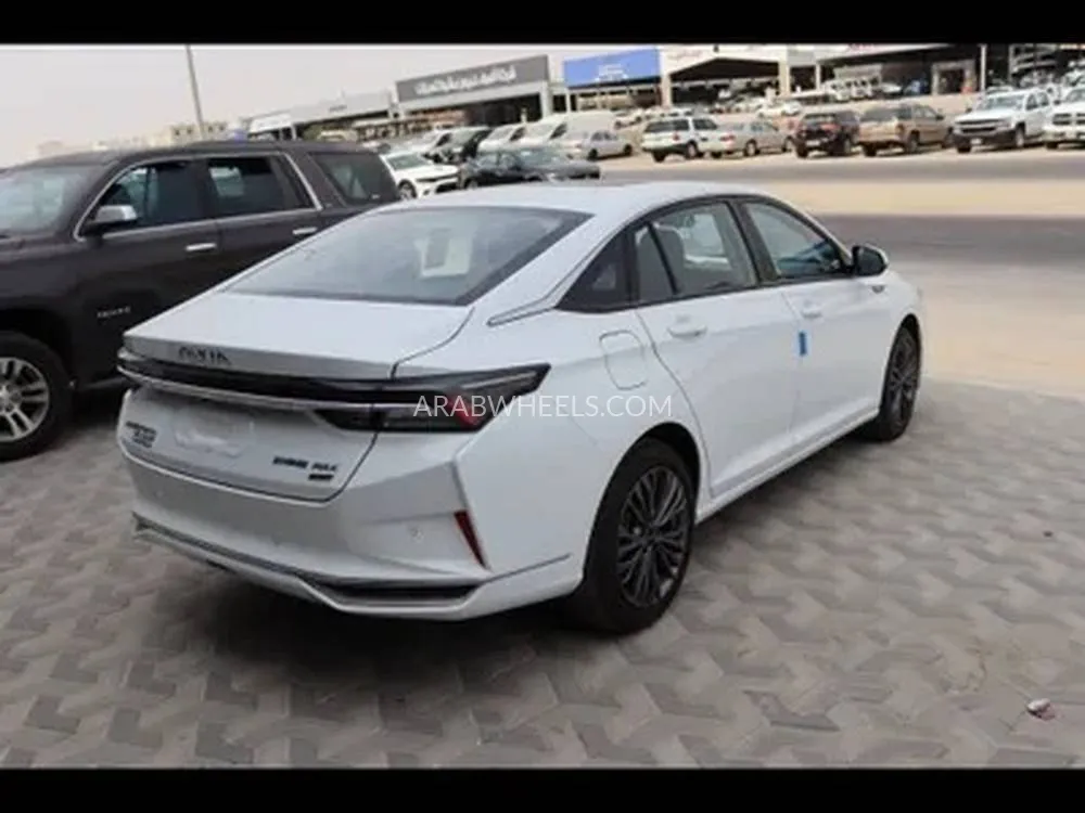 دونغ فينغ شاين 2024 for Sale in الدمام Image-9