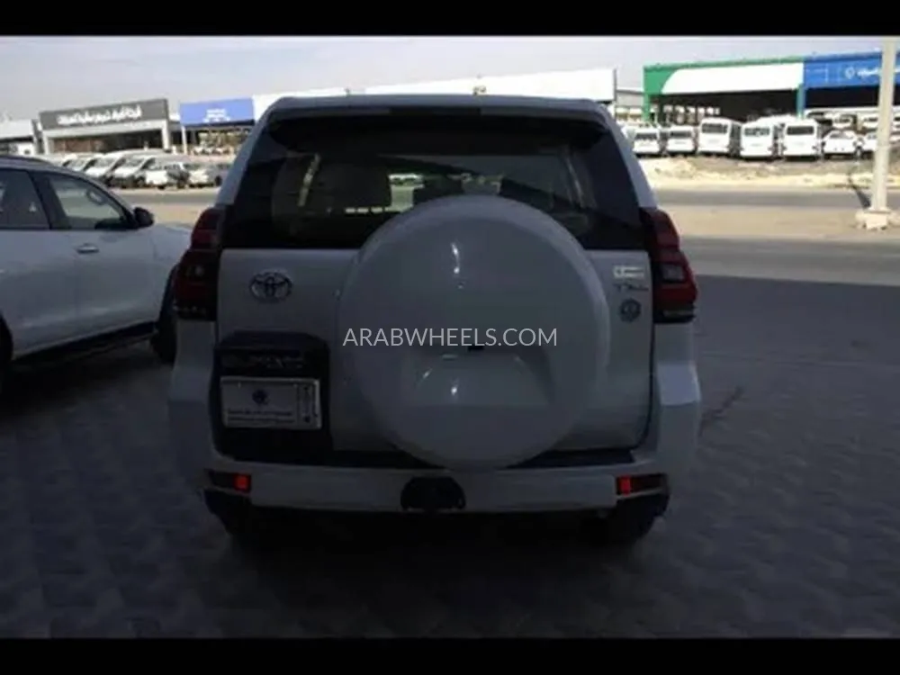 تويوتا لاند كروزر برادو 2021 for Sale in الدمام Image-5