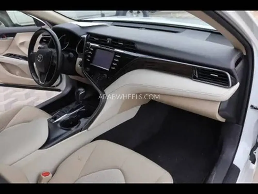 تويوتا كامري 2020 for Sale in الدمام Image-11