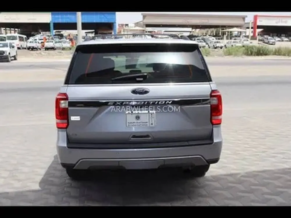 فورد إكسبيديشن 2019 for Sale in الدمام Image-12