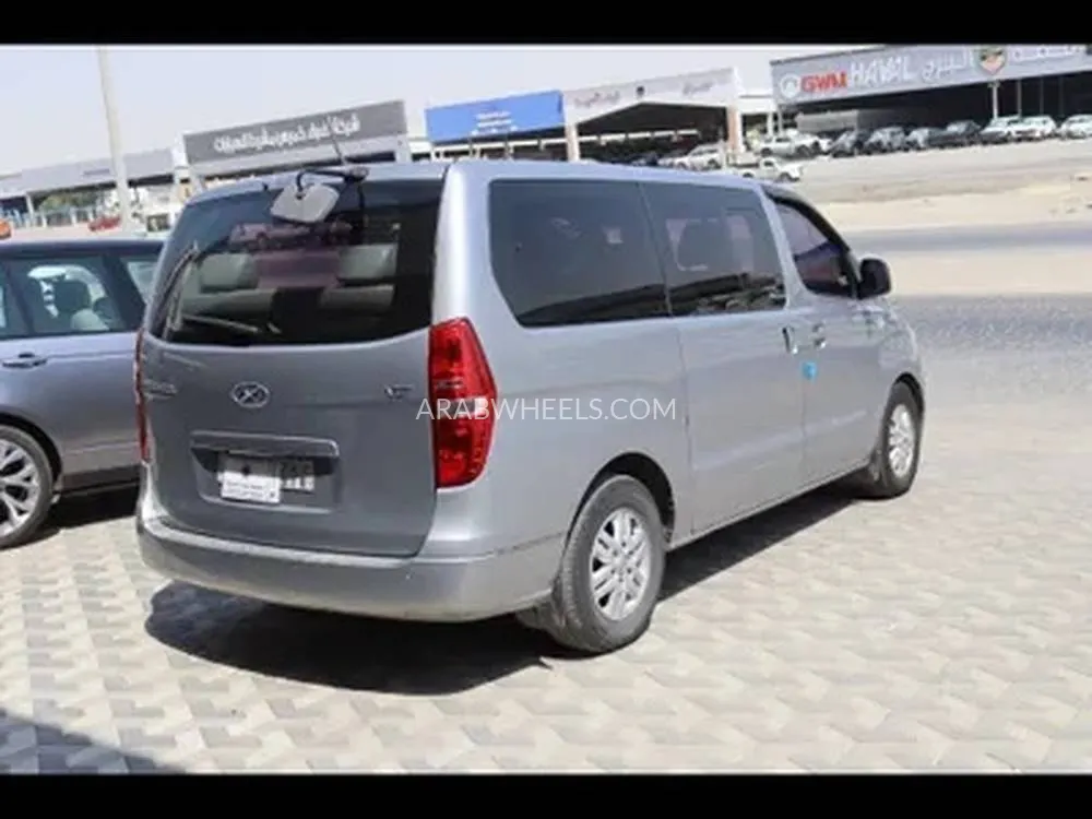 هيونداي H1 2018 for Sale in الدمام Image-5
