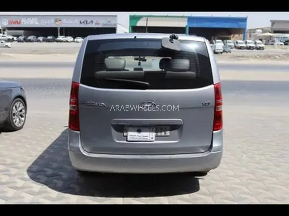 هيونداي H1 2018 for Sale in الدمام Image-6