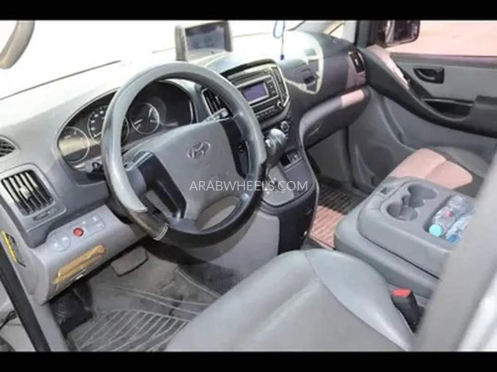 هيونداي H1 2018 for Sale in الدمام Image-8