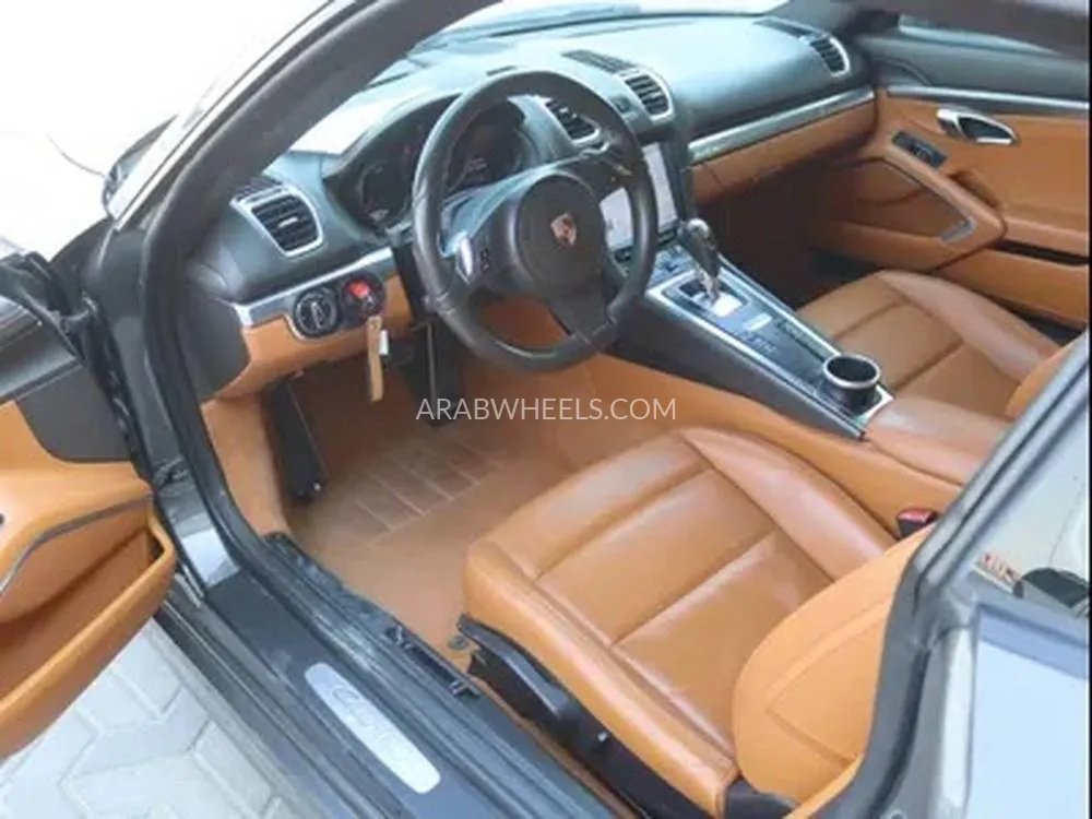 بورشه كايمان 2015 for Sale in الدمام Image-8