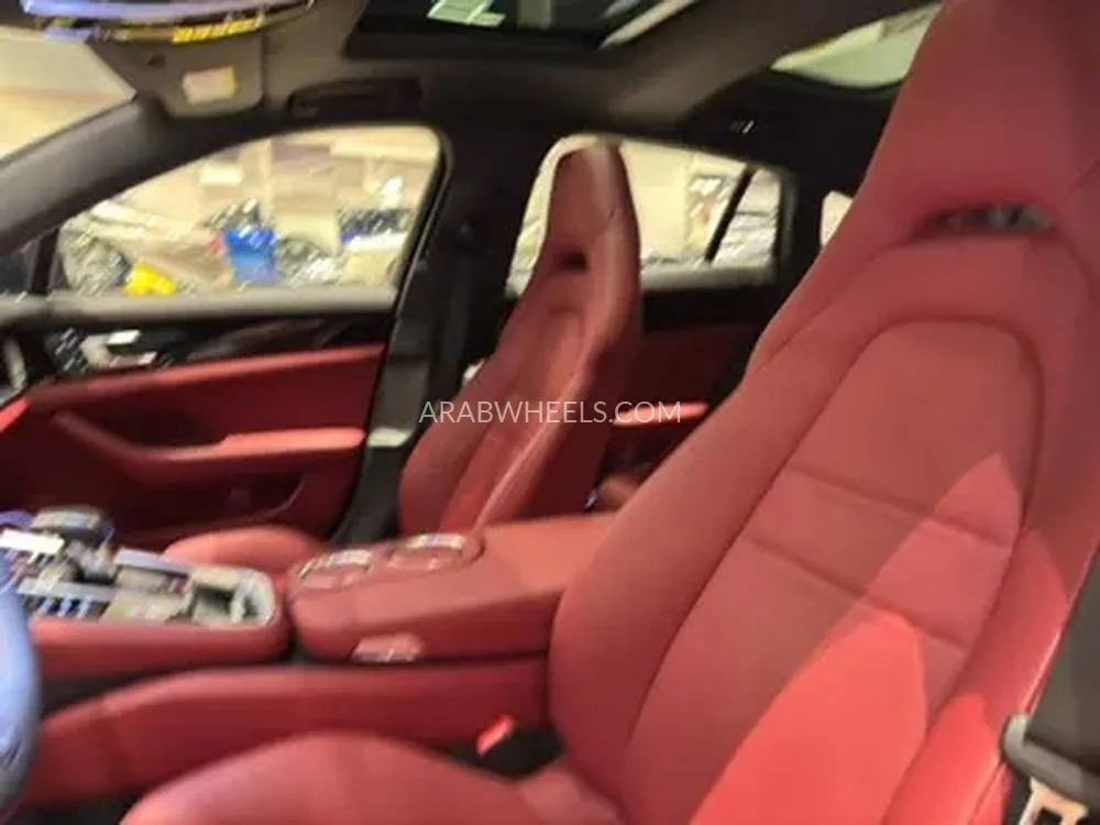 بورشه باناميرا 2023 for Sale in الرياض Image-3