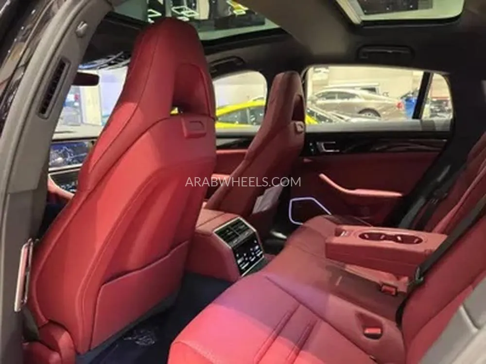 بورشه باناميرا 2023 for Sale in الرياض Image-4