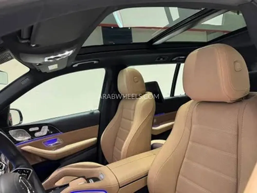 مرسيديس بنز GLS كلاس 2025 for Sale in الرياض Image-3