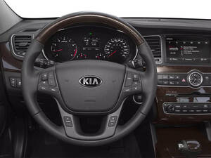 Kia Cadenza Interior 