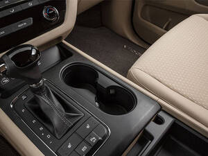 كيا كرنفال الداخلية 