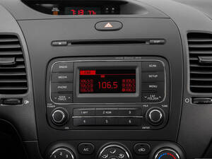 كيا سيراتو الداخلية 