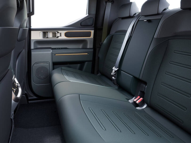 Kia Tasman 2025 Interior 