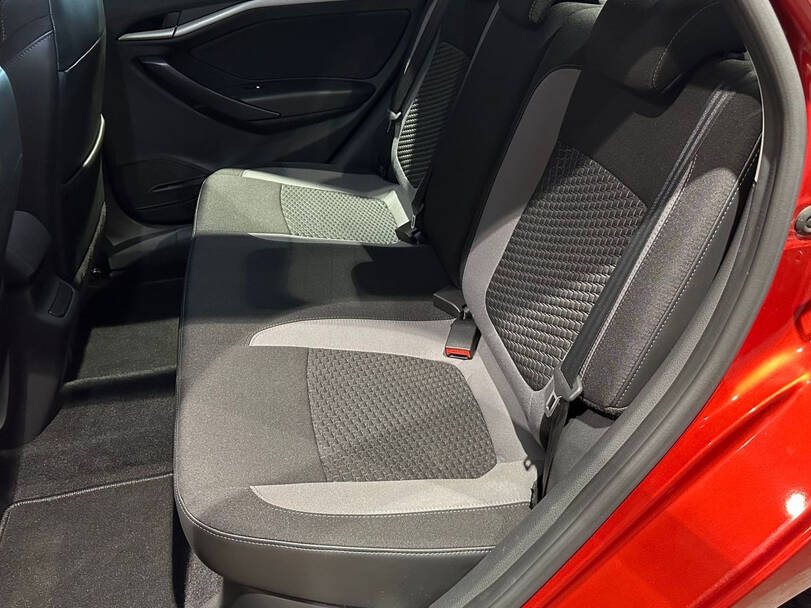 لادا فيستا Interior 