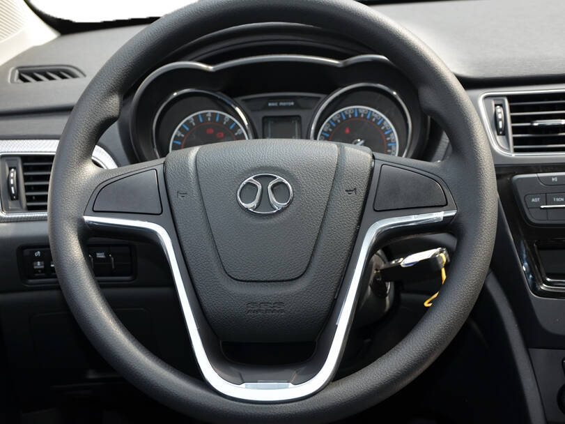 BAIC X55 1st Generation Interior 