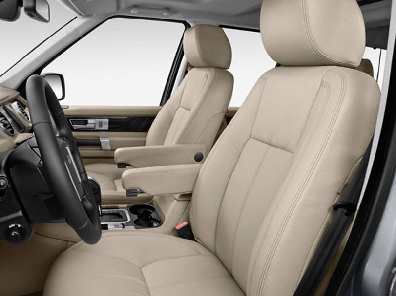 Land Rover LR4 Interior 