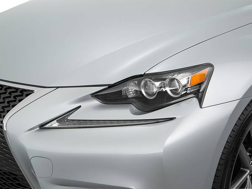 Lexus IS Exterior 