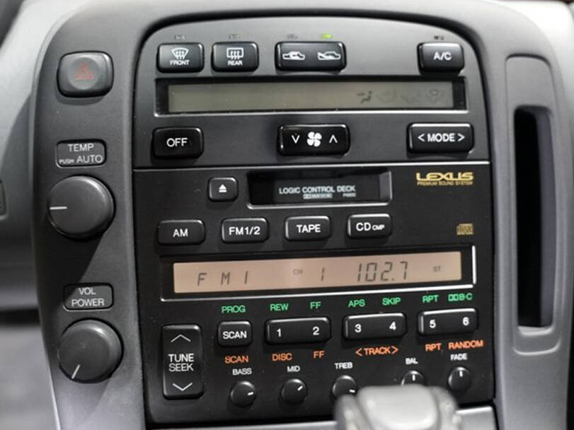 Lexus SC 1st Generation Interior 