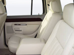 لينكون أفياتور الداخلية 