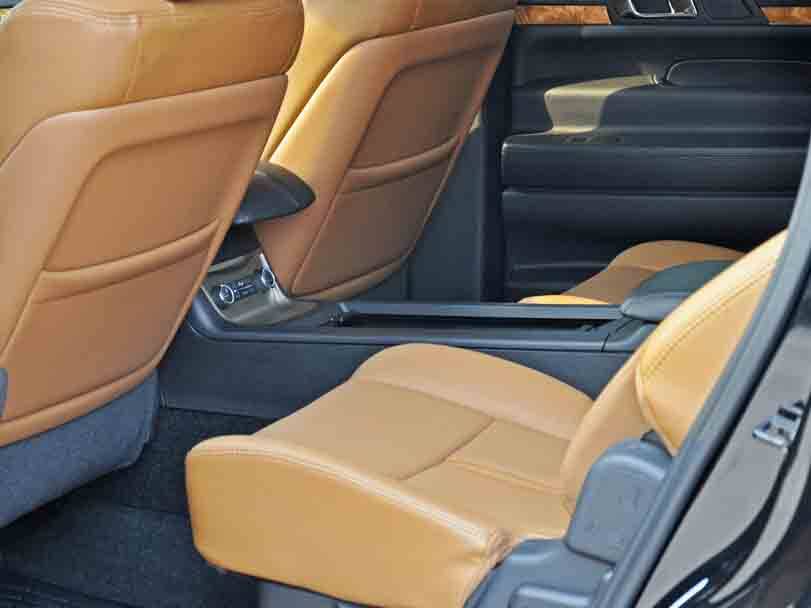لينكولن إم كيه تي Interior 