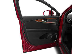 Lincoln MKX Interior 