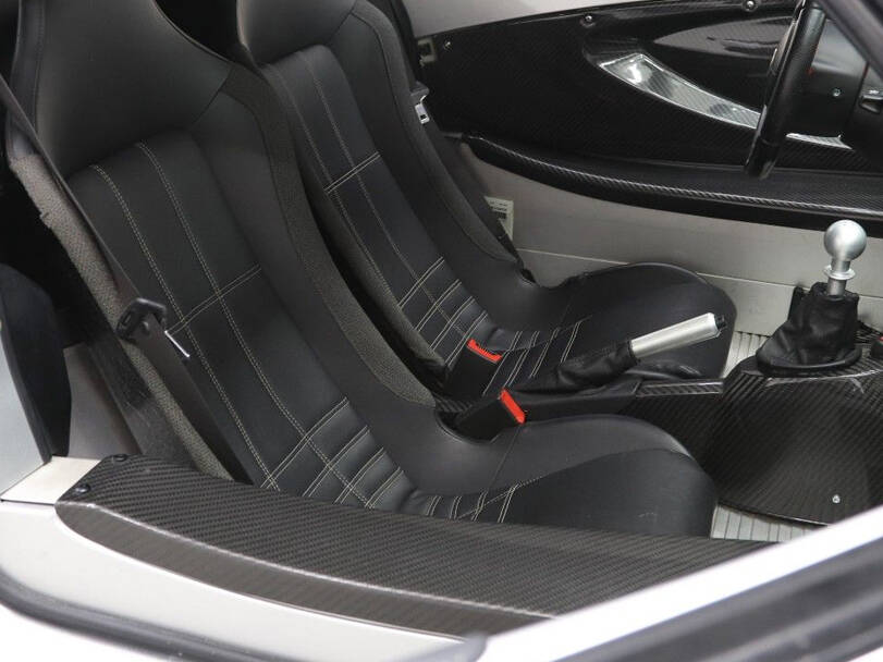 لوتس إكسيج الجيل الثاني Interior 