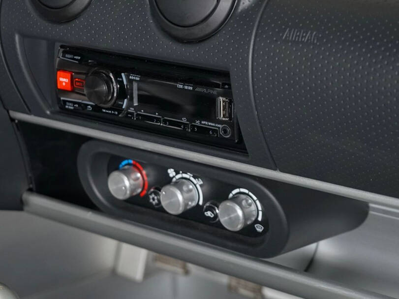 لوتس إكسيج Interior 