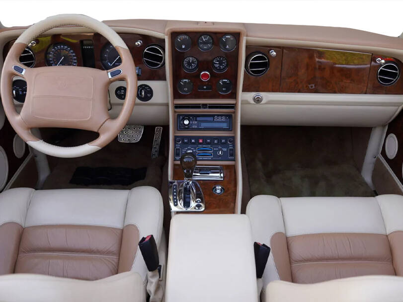 بنتلي كونتيننتال الجيل الأول Interior 