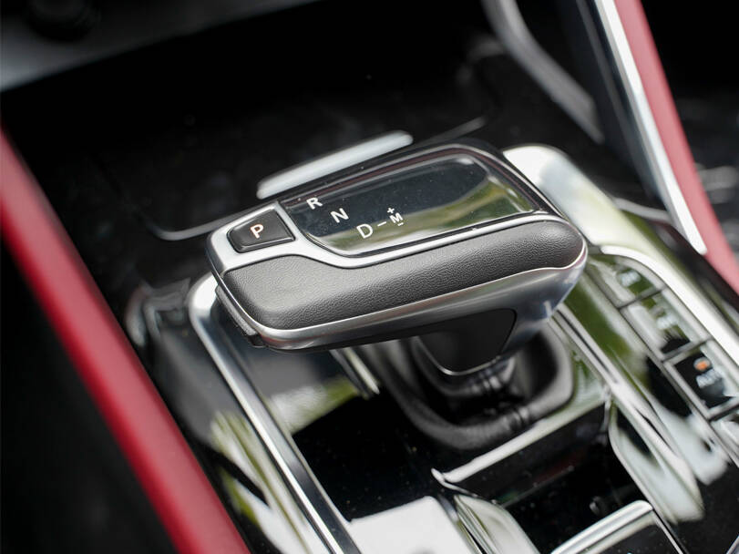 ماكسوس تي ٩٠ Interior 