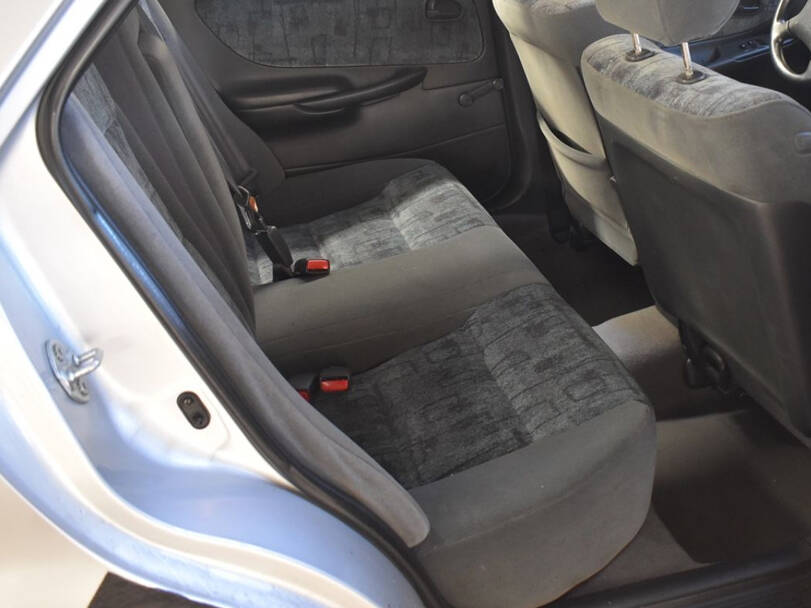 مازدا ٦٢٦ Interior 