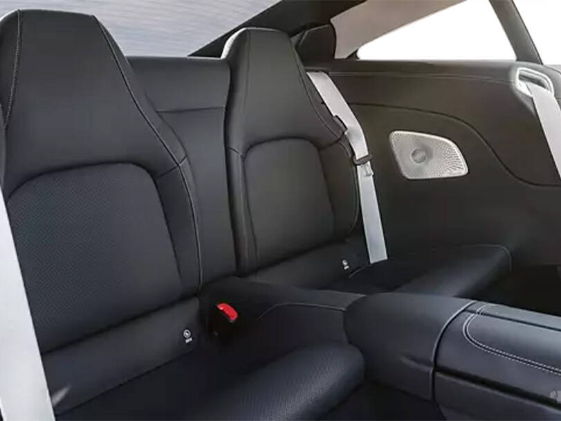 مرسيدس بنز إيه إم جي جي تي Interior 