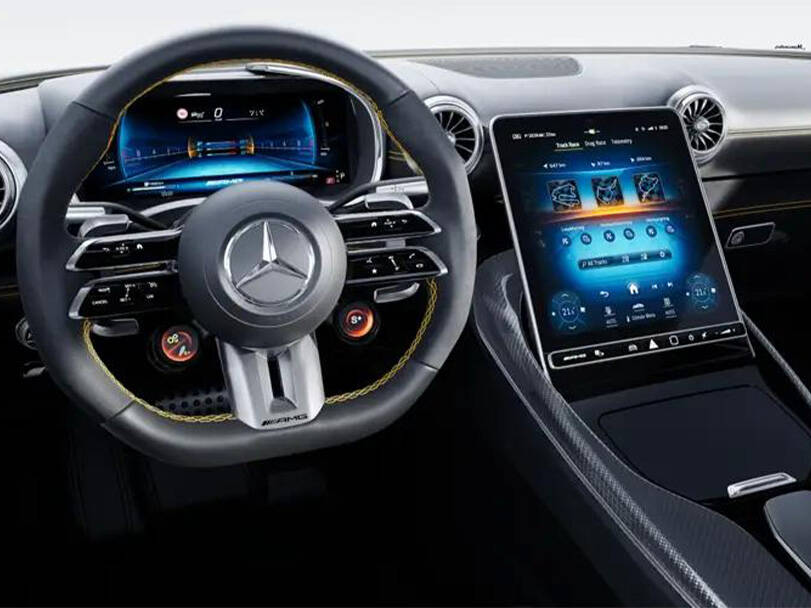 مرسيدس بنز إيه إم جي جي تي Interior 