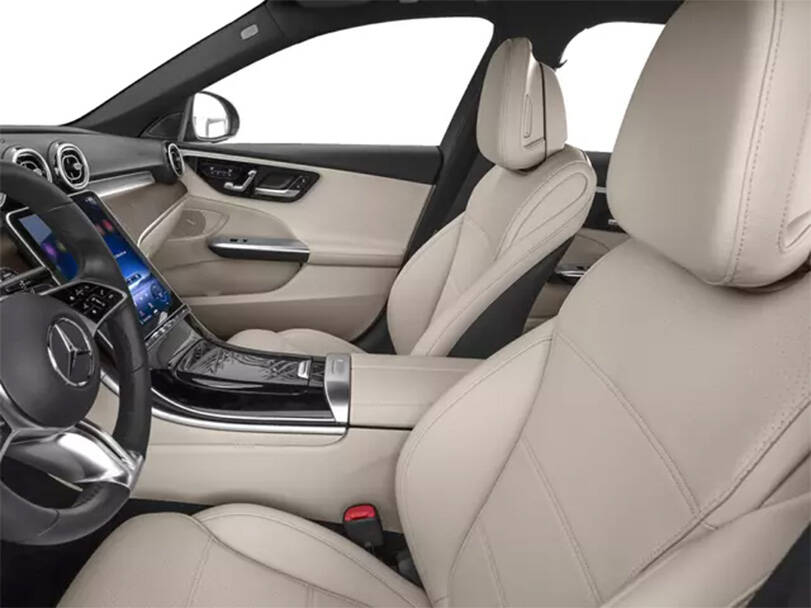 مرسيدس بنز سي كلاس Interior 