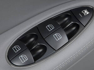 Mercedes Benz CLS Class Interior 