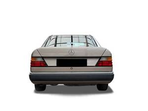 Mercedes Benz E Class Exterior 