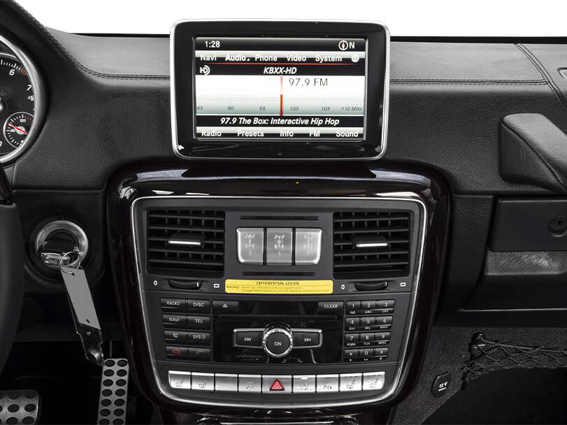 مرسيدس بنز جي كلاس Interior 