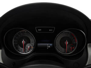 مرسيديس بنز GLA كلاس الداخلية 