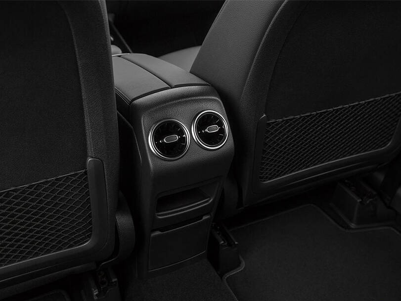 Mercedes Benz GLB Class 2025 Interior 