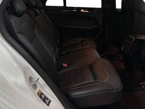 Mercedes Benz GLE Class Interior 