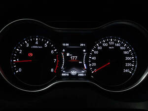 بيستون إكس ٨٠ الداخلية 